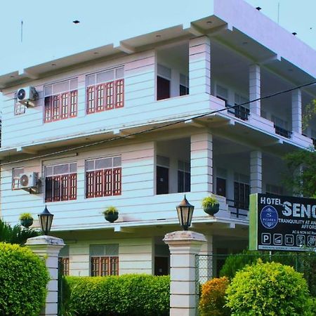 Hotel Senora Kataragama Buitenkant foto