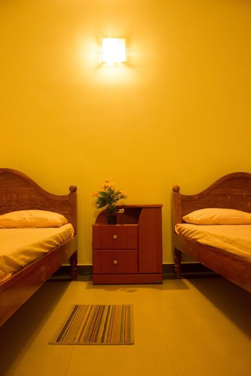 Hotel Senora Kataragama Kamer foto