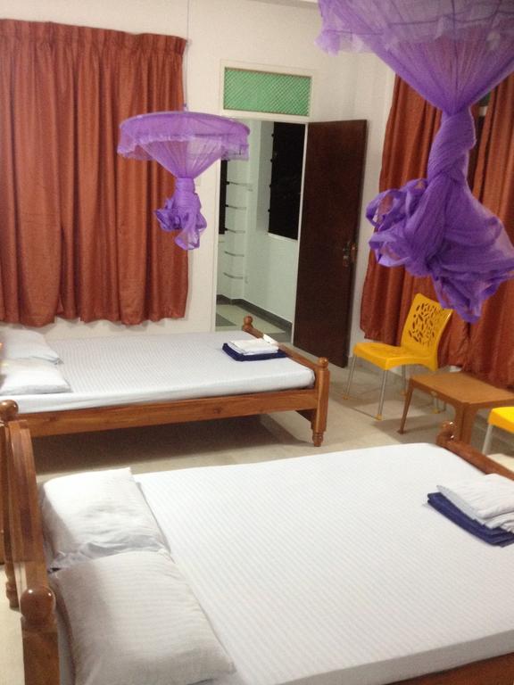 Hotel Senora Kataragama Buitenkant foto